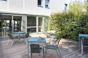 هتل Ibis Budget Arles Sud Fourchon