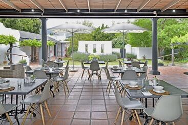 بنسيون Mont D'or Franschhoek