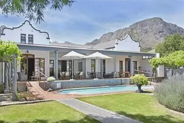 ペンション Mont D'or Franschhoek