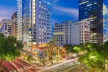هتل Aloft Austin Downtown