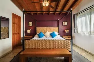 Hotel Amate Del Rio