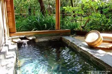 Ryokan Nonohanatei Komurasaki