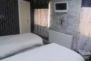 Westmore Bed & Breakfast