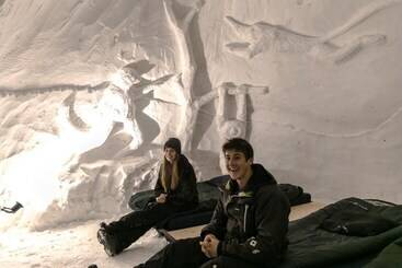 בית מלון כפרי Blacksheep Village Igloo Chamrousse