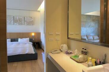 تختخواب و صبحانه Aqua Star Villa Homestay