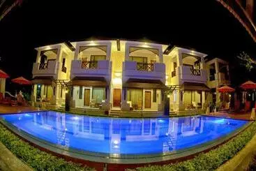 Shwe Taung Tan Hotel   Lake View