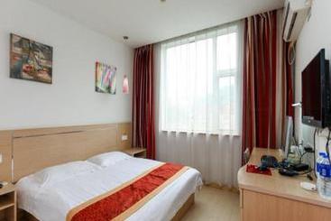 Thank Inn Chain Hotel Jiangsu Wuxi Huiqian Road Forest Park