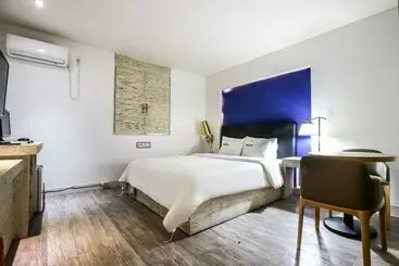 Motel Apple