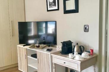 مبيت وإفطار Protea Point