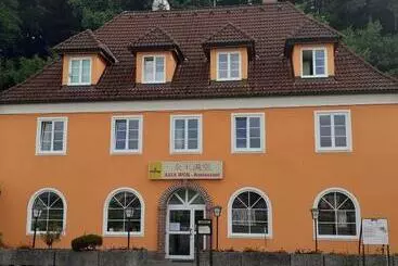 Hotelli Asia Wok Gasthof