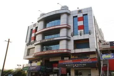 Hotel Venkateshwara Mitra Residency