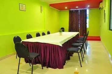 Hotel Xaviers Residency