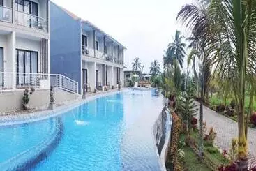 Grand Harvest Resort & Villas