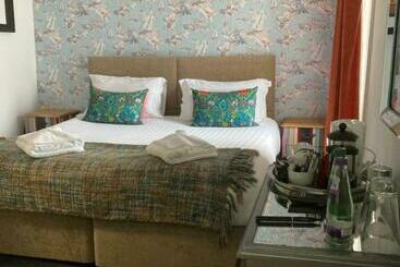 Hotel No. 1 Charlotte Street