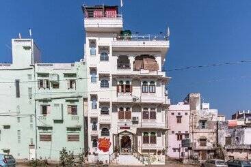 Schronisko Backpacker Panda Lake Pichola Udaipur