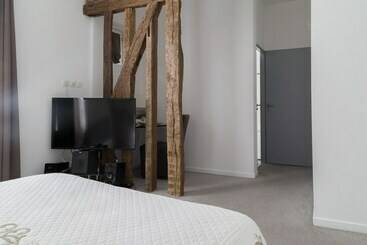 مبيت وإفطار Bed&breakfast Gîte La Demeure D Eirene