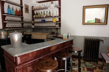 민박 Justin De Provence