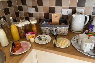 민박 The Ashville Mews