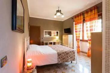 Villa Roma  900 B&b