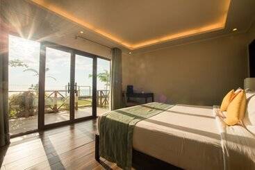 Hotel Aureo La Union