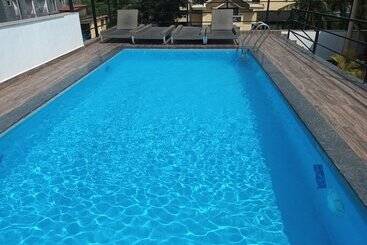 酒店 Calangute Central