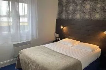 Hotel The Originals City, Hôtel Du Château, Pontivy