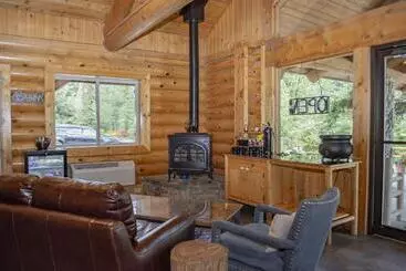 ホテル Log Inn Bonners Ferry