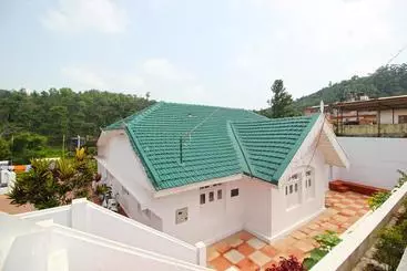 Hotelli Oyo 7170 Home Stay Vintage Villa