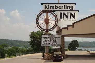 Huoneisto Table Rock Resorts At Kimberling Inn