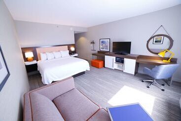 호텔 Hampton Inn & Suites Forest City