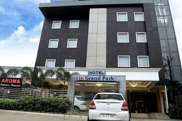 ホテル Nk Grand Park Airport