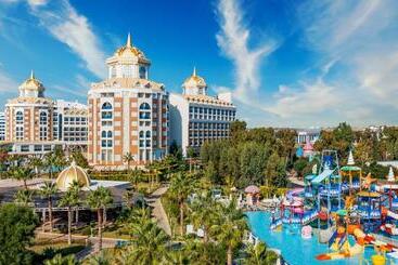 Delphin Be Grand Resort