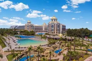 Delphin Be Grand Resort