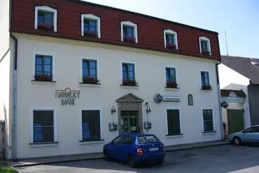 Hotel Hanácký Dvur