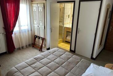 ホテル Hôtel Le Bel Vue