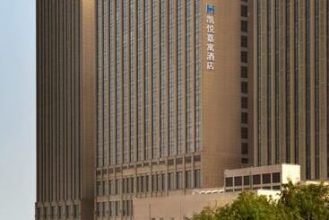 هتل Hyatt House Shanghai New Hongqiao