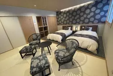 Hotel Kazurabashi