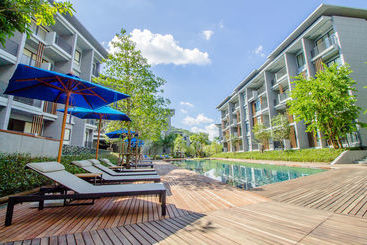 Apartamentos turísticos 23 Degrees By Favstay