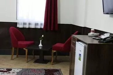 هتل Saliz