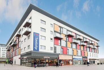 Hotelli Travelodge London Wembley High Road