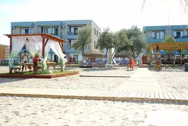 Hotel Blue Beach Studios