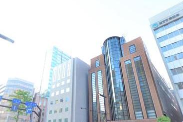 בית מלון כפרי Wbf Sapporo Odori