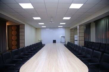 ホテル Dilimah Premium Luxury