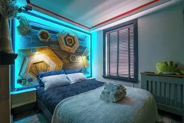 ペンション Central London Hub