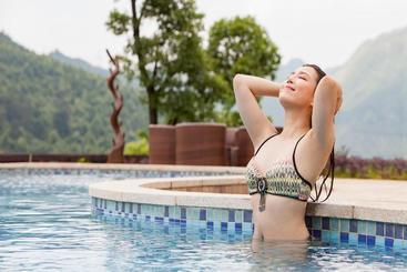 Отель Ln Dongfang Hot Spring Resort