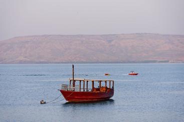 אתר נופש Kinneret Lodging