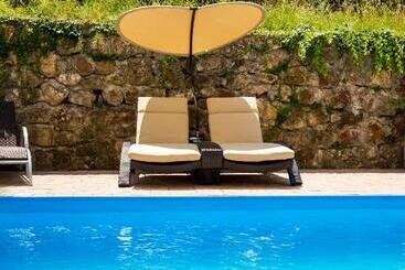 A Hoteli   Hotel Slatina