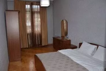 ベッドアンドブレックファースト 125