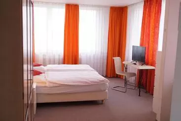 هتل Atelier Guesthouse