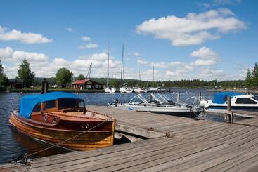 ホテル Idas Brygga Skepparehus